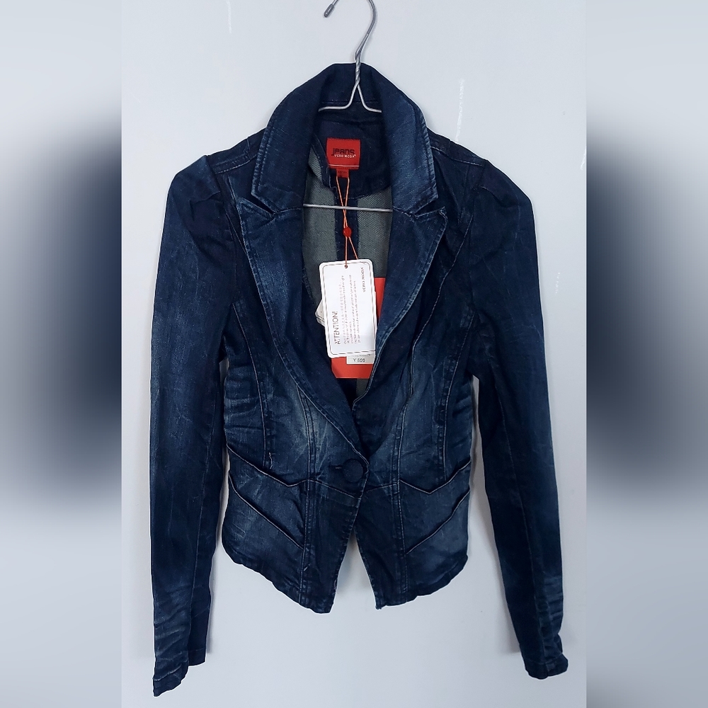 New women's denim blazer